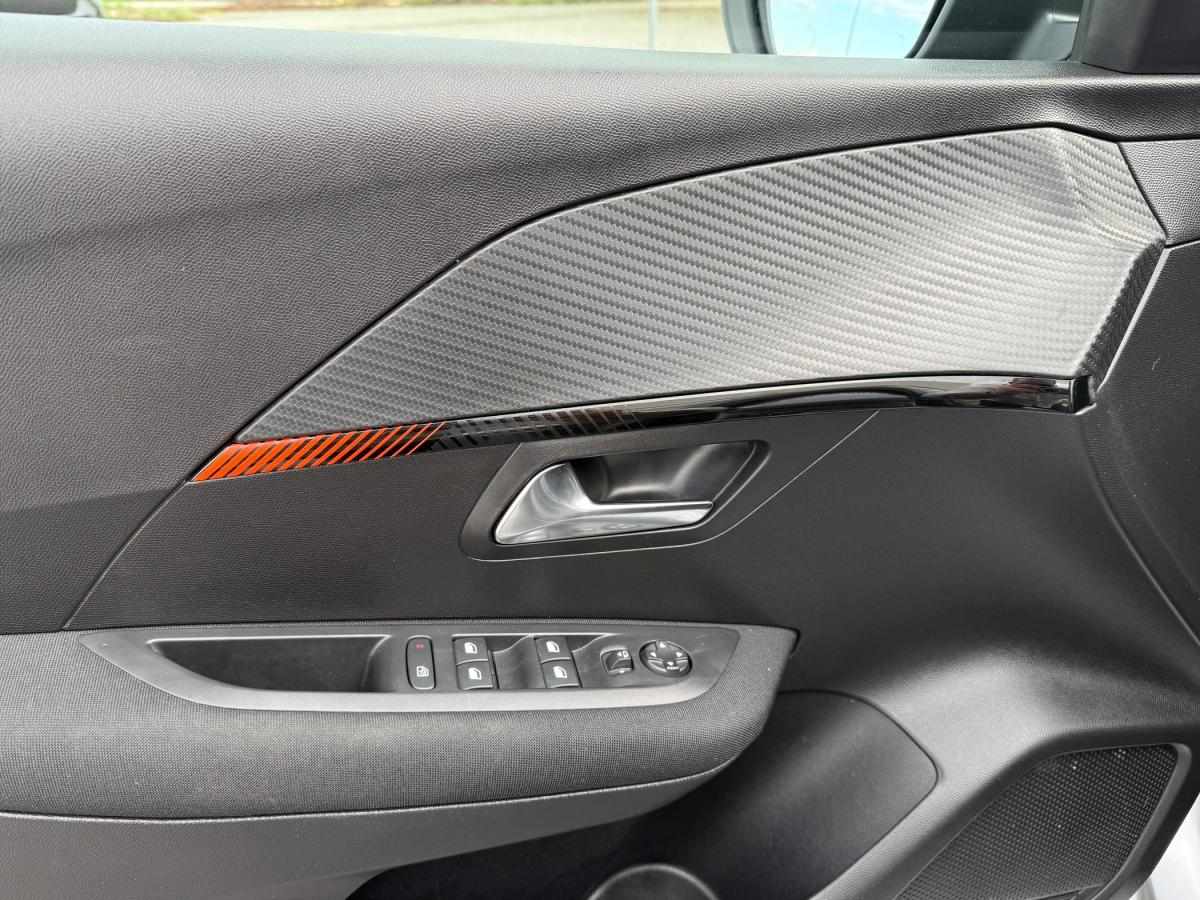 peugeot-208-2023-gasolina-1199cc