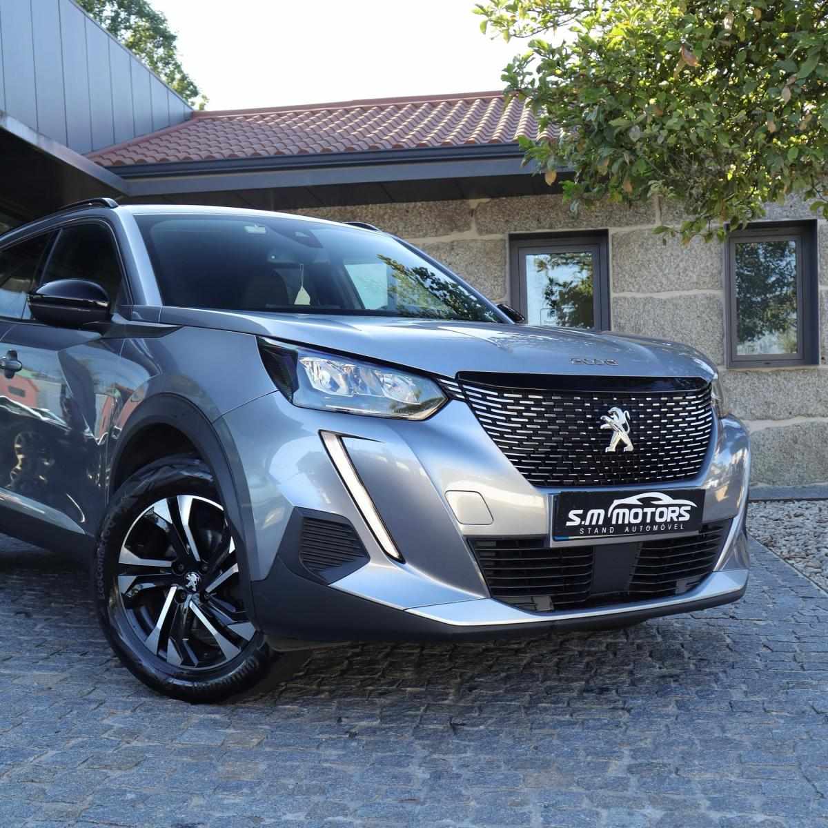 peugeot-2008-2023-gasolina-1199cc