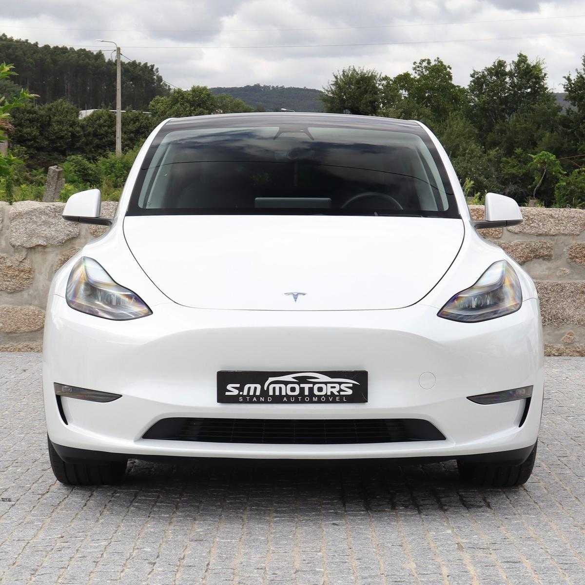 tesla-model-y-2023-eletrico-500cc