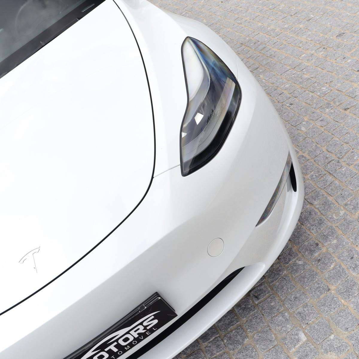 tesla-model-y-2023-eletrico-500cc