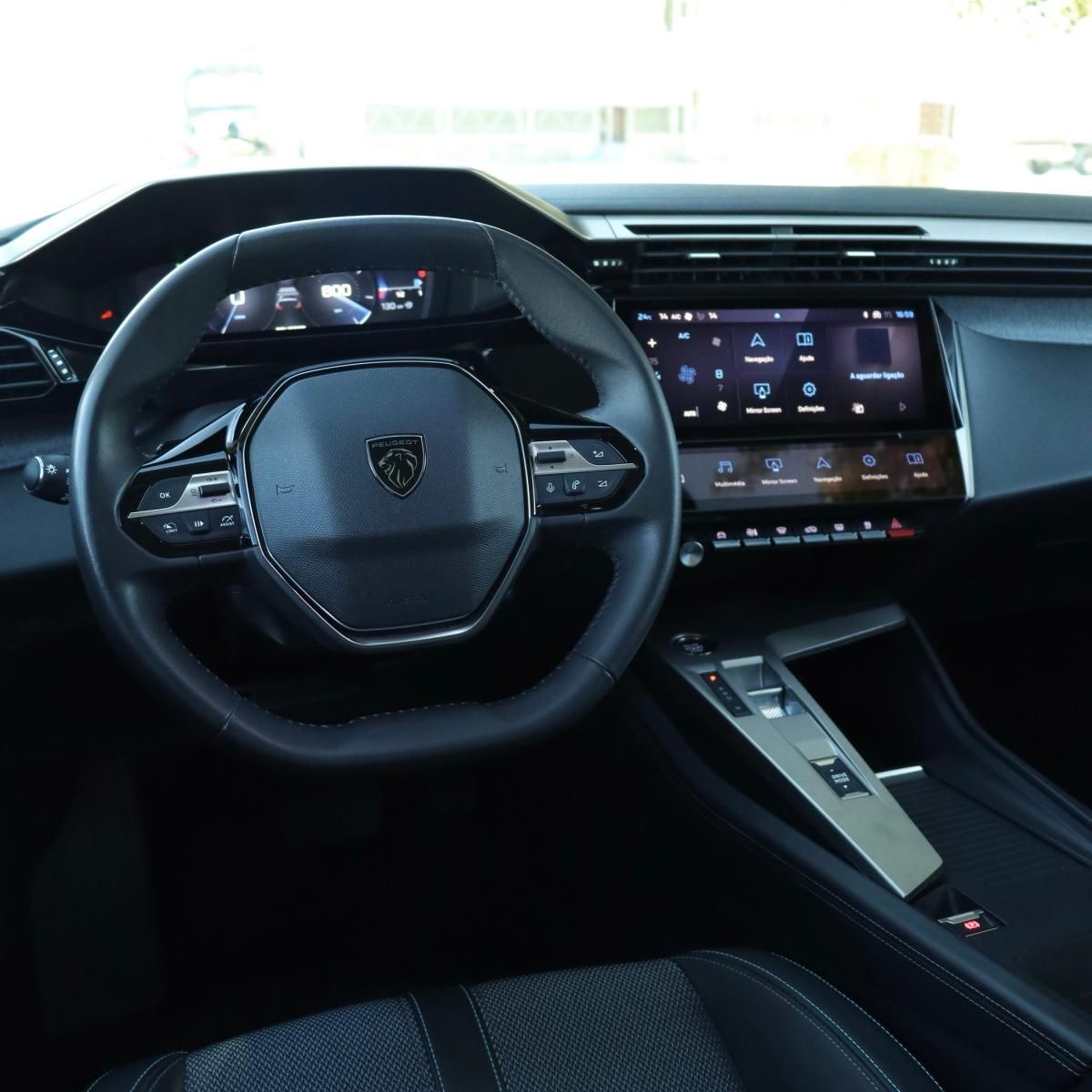 peugeot-308-2023-gasolina-1199cc