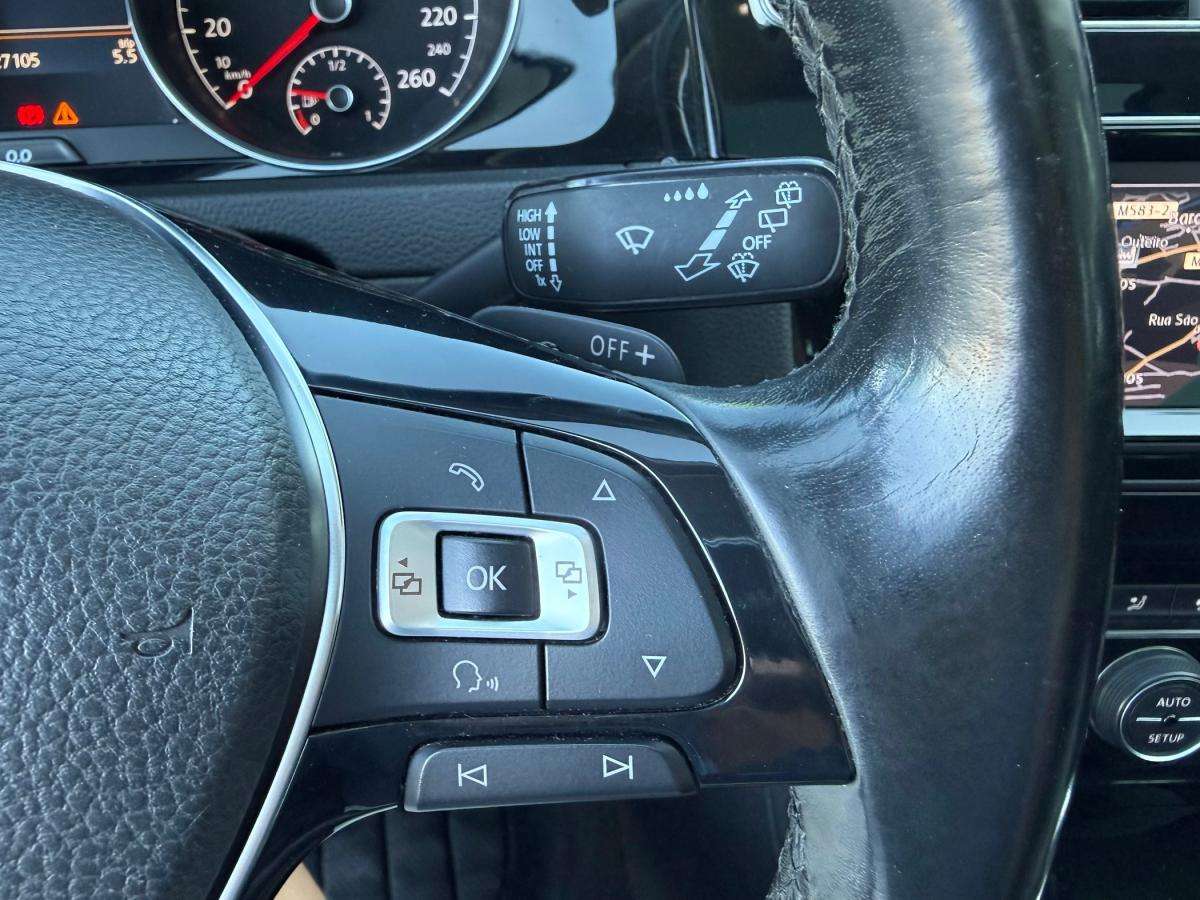 volkswagen-golf-variant-2014-diesel-1598cc