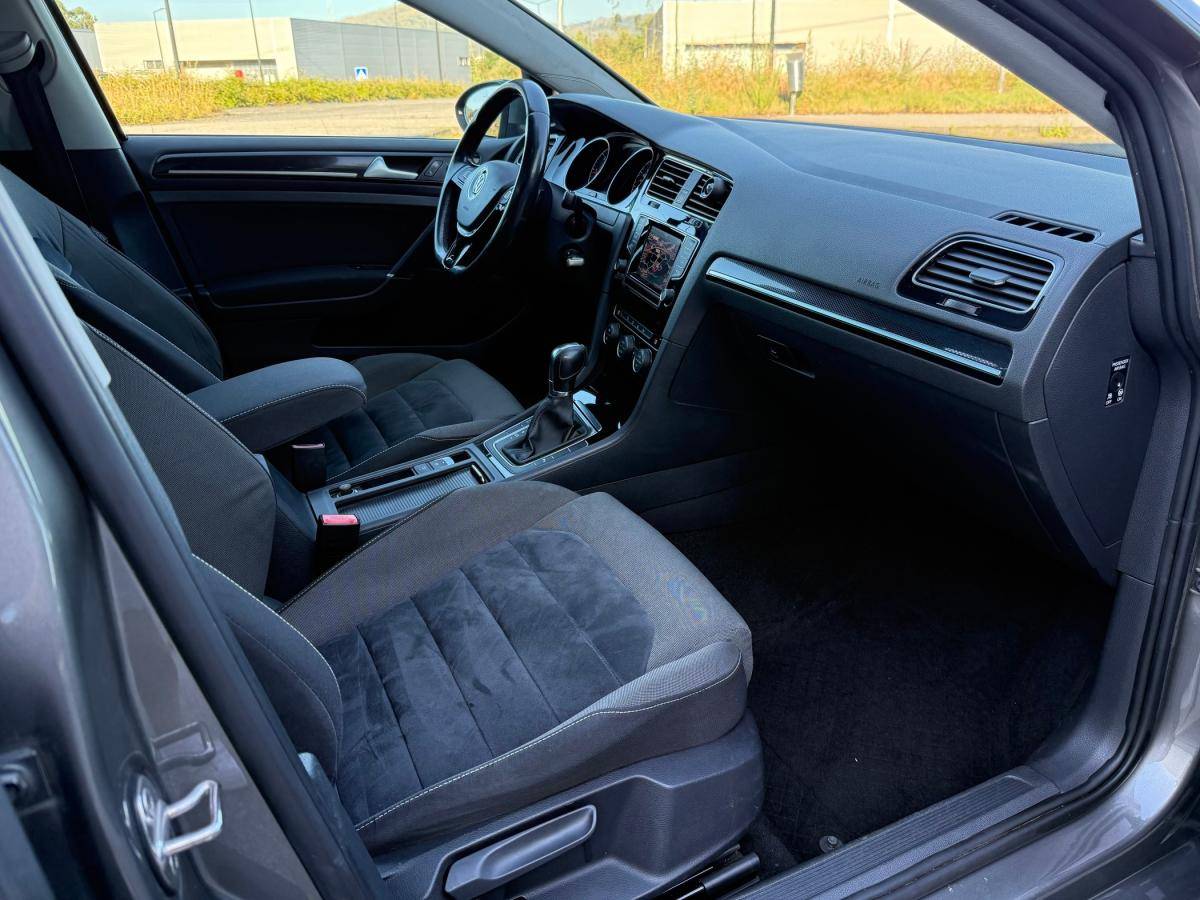 volkswagen-golf-variant-2014-diesel-1598cc