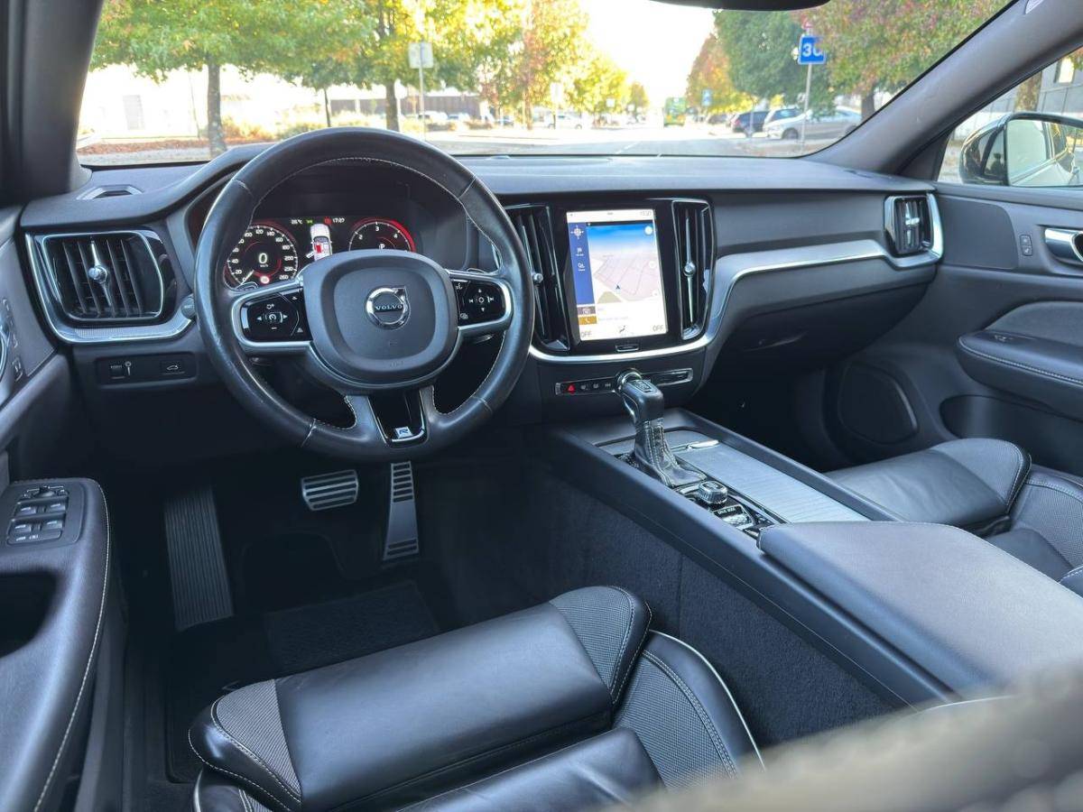 volvo-v60-2020-diesel-1969cc