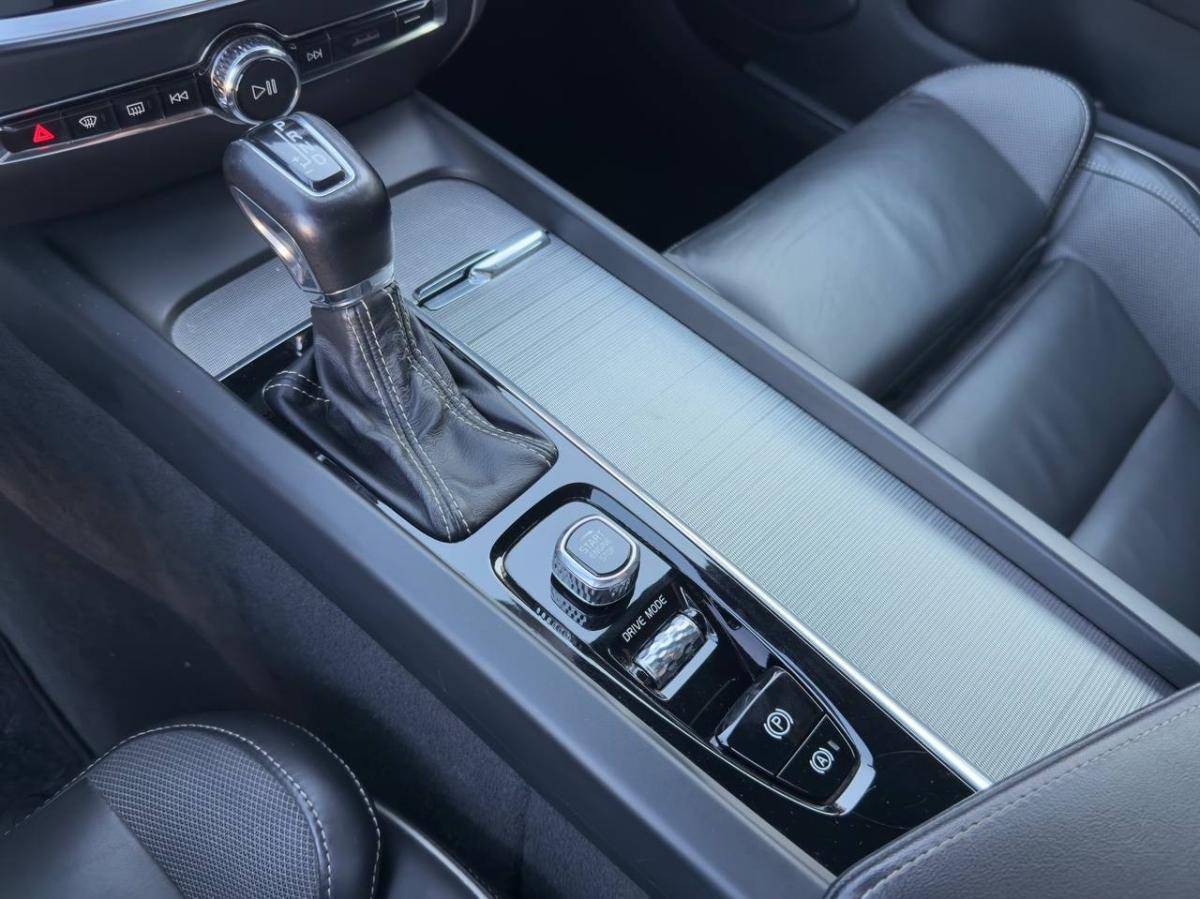 volvo-v60-2020-diesel-1969cc