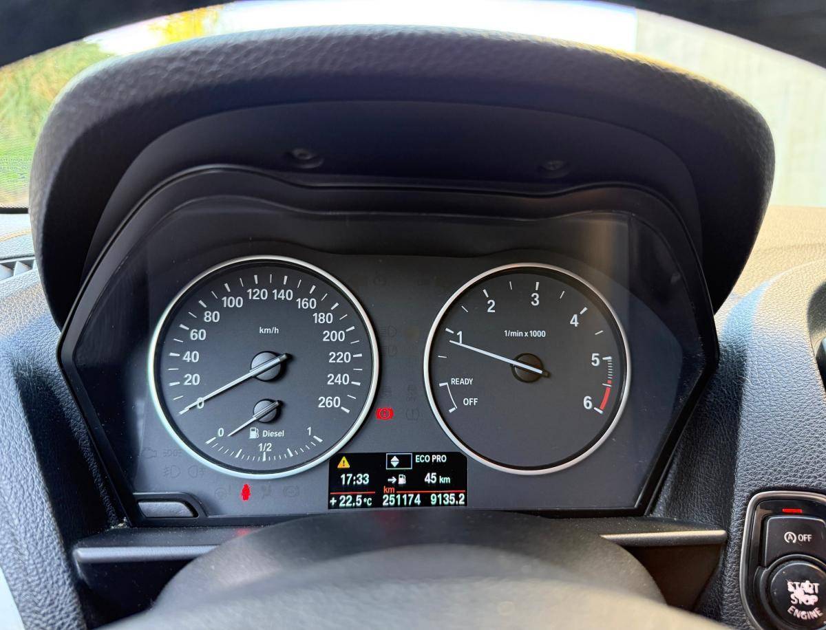 bmw-serie-1-2013-diesel-1598cc