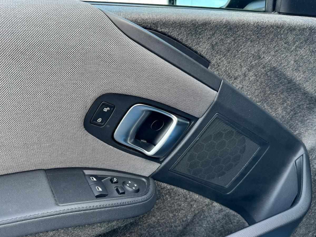 bmw-i3-2020-eletrico-500cc