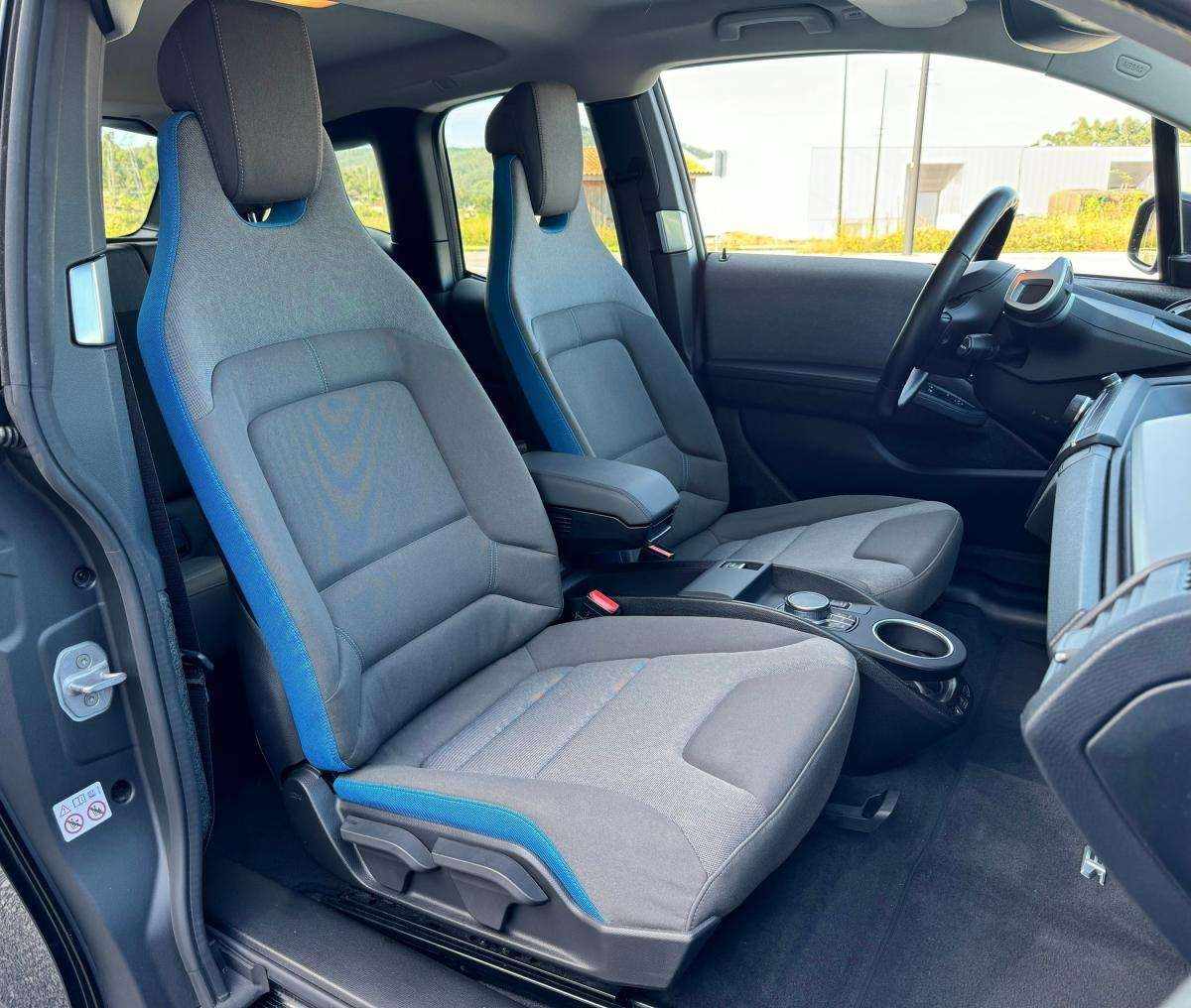 bmw-i3-2020-eletrico-500cc