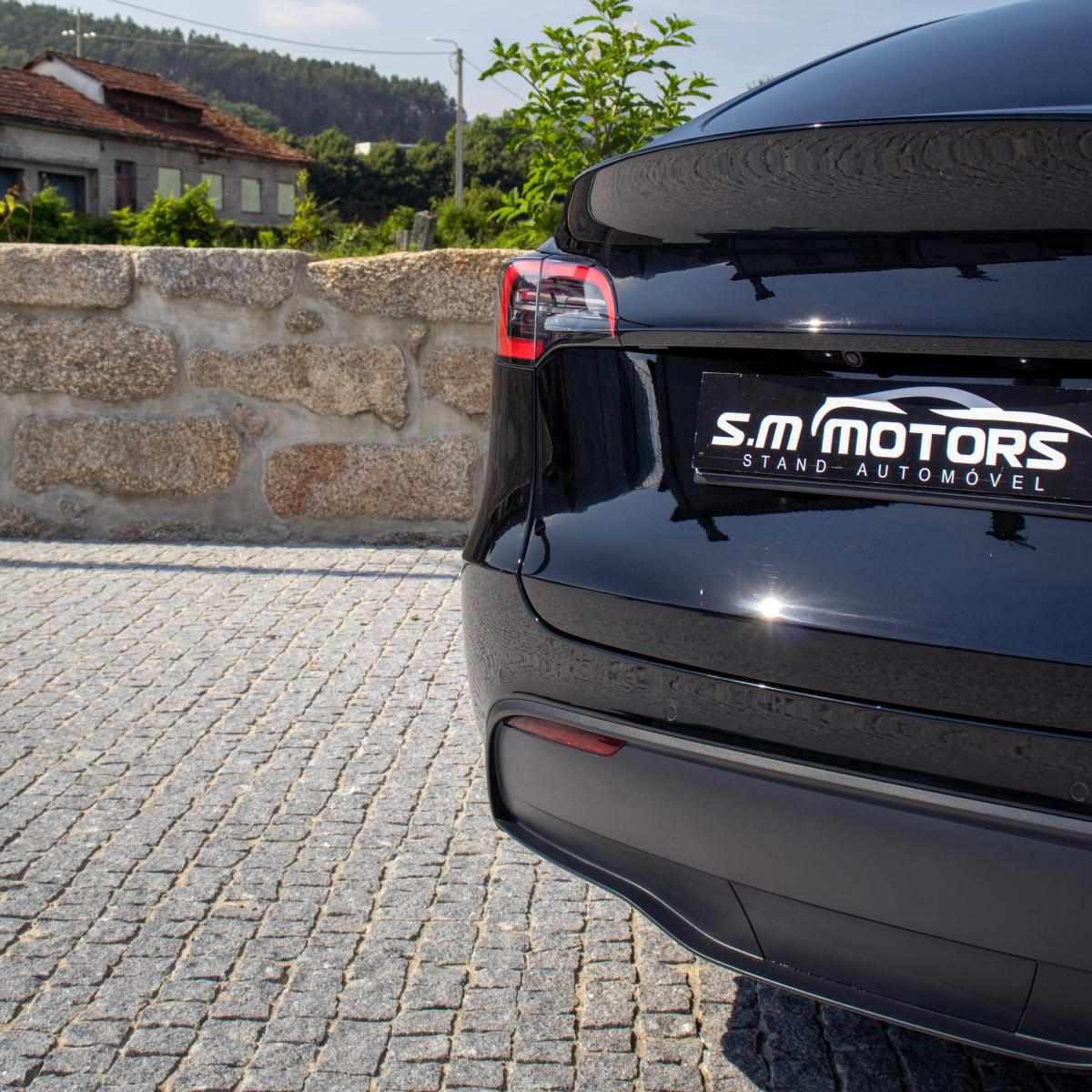 tesla-model-y-2022-eletrico-500cc
