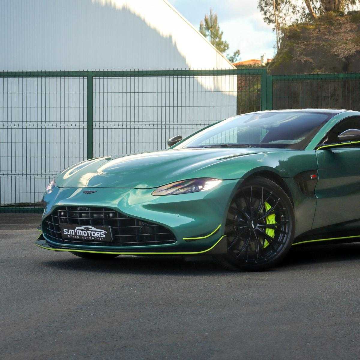 aston-martin-vantage-coupe-2022-gasolina-3982cc