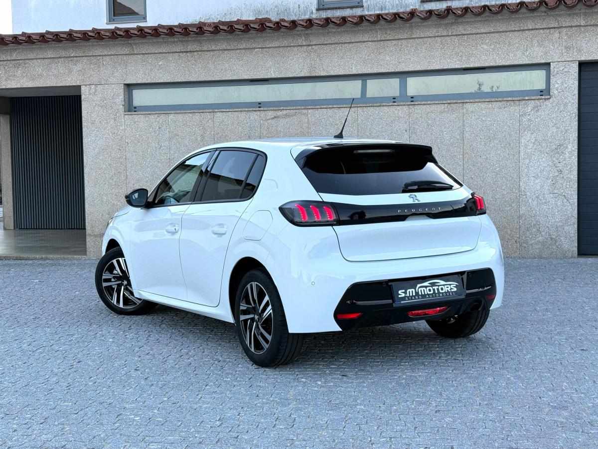 peugeot-208-2022-diesel-1499cc