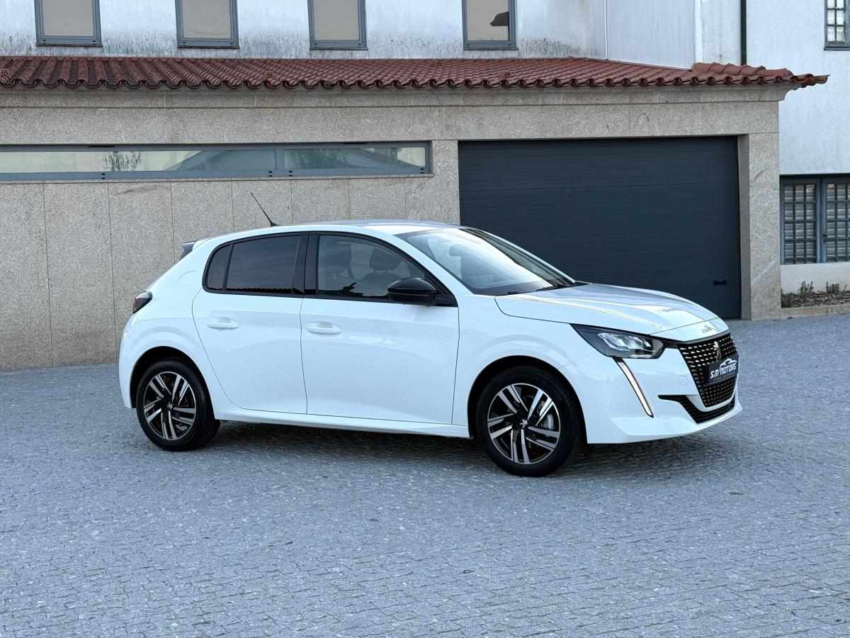 peugeot-208-2022-diesel-1499cc