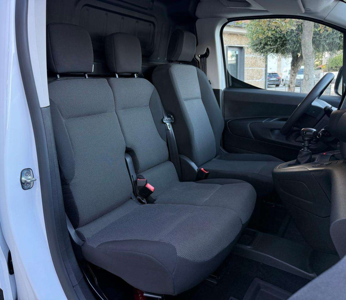 opel-combo-2024-diesel-1499cc