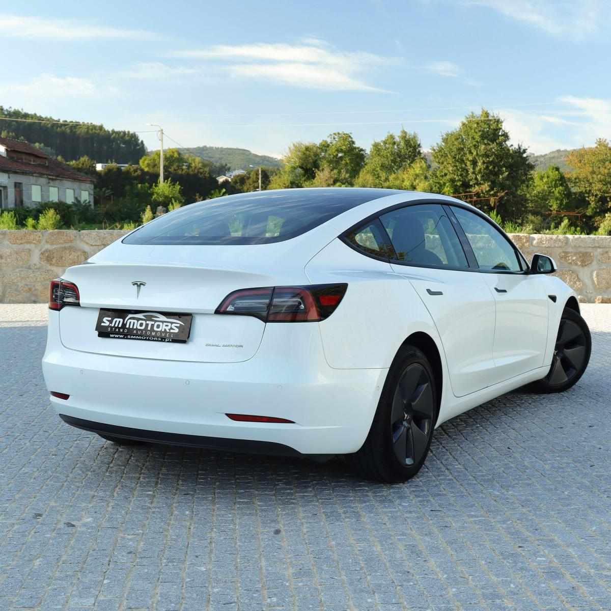 tesla-model-3-2022-eletrico-0cc