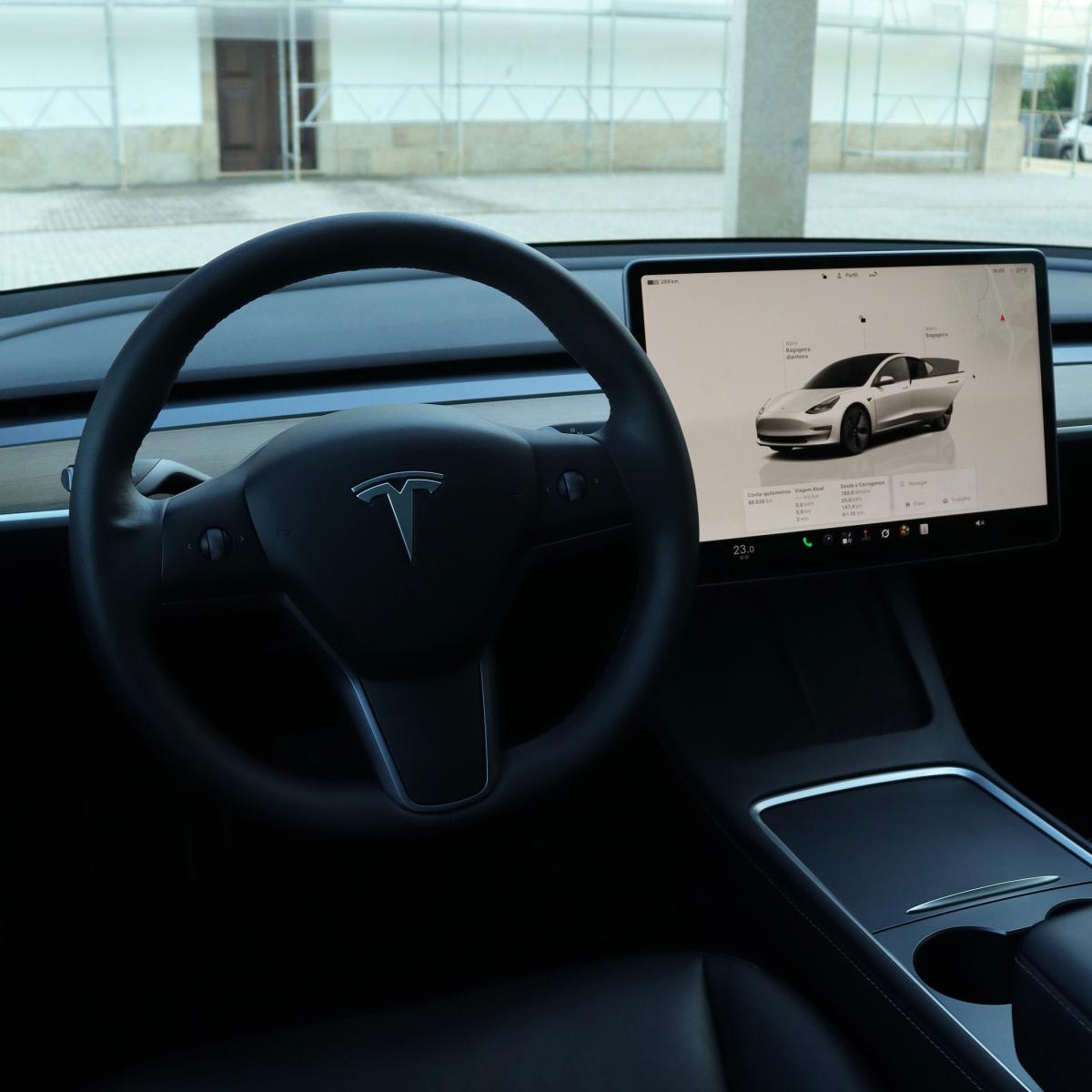 tesla-model-3-2022-eletrico-0cc