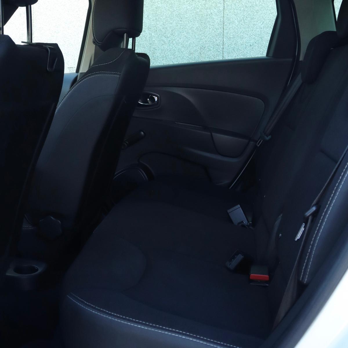 renault-clio-sport-tourer-2014-diesel-1461cc
