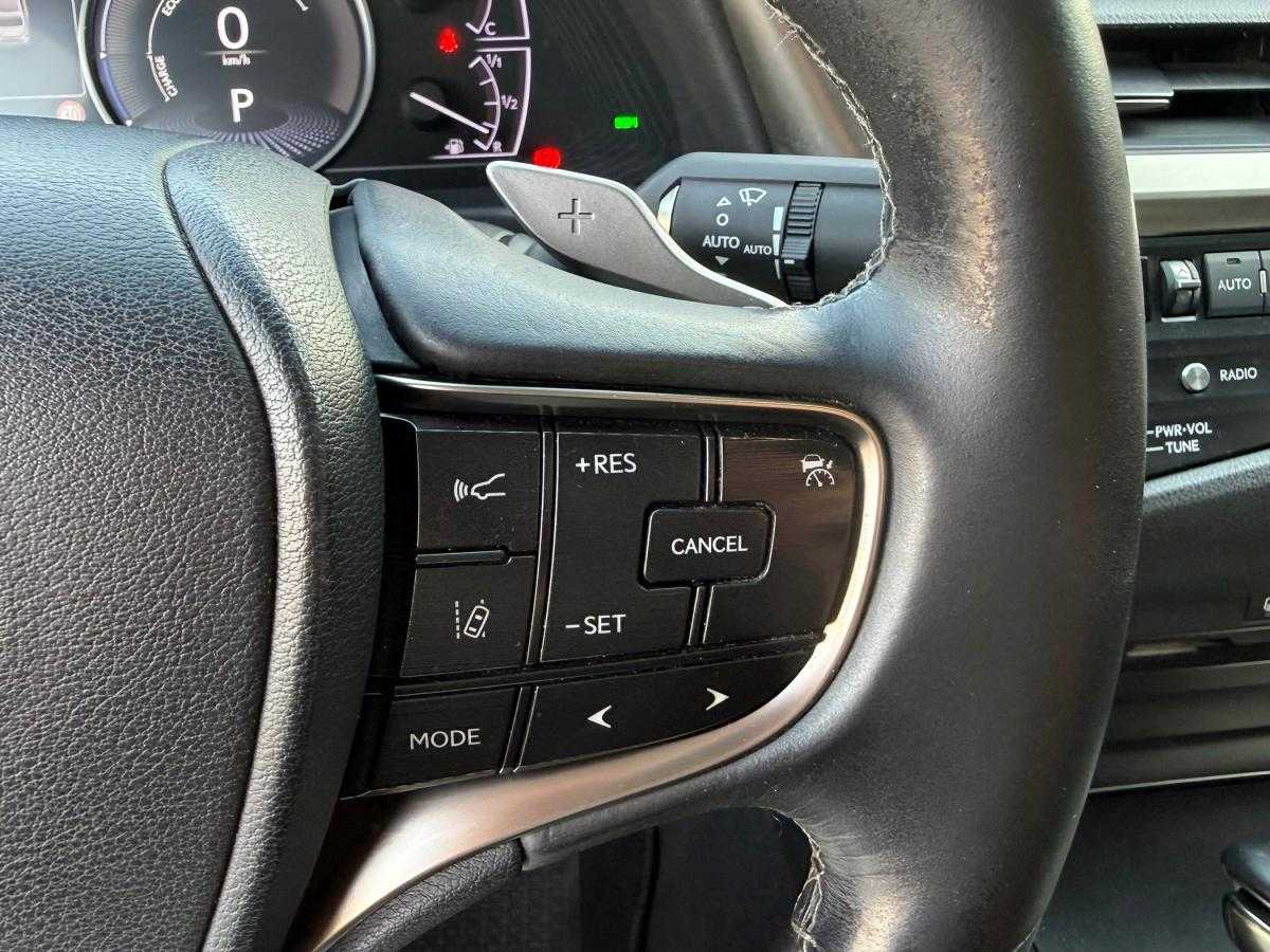 lexus-es-2019-hibrido-a-gasolina-2487cc
