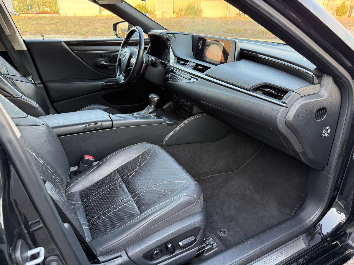 lexus-es-2019-hibrido-a-gasolina-2487cc