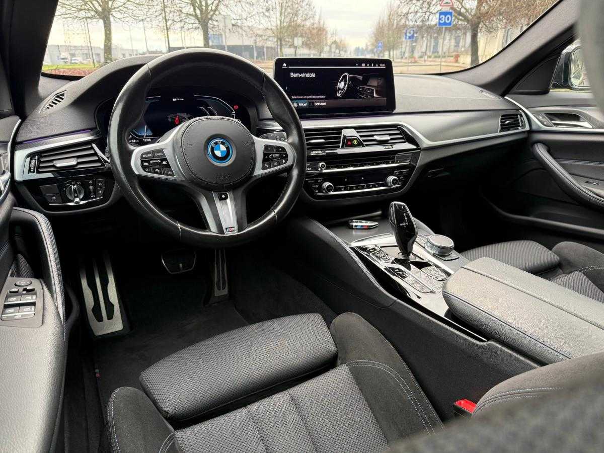 bmw-serie-5-2021-hibrido-a-gasolina-1998cc
