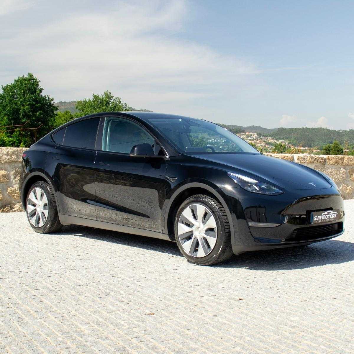 tesla-model-y-2022-eletrico-500cc