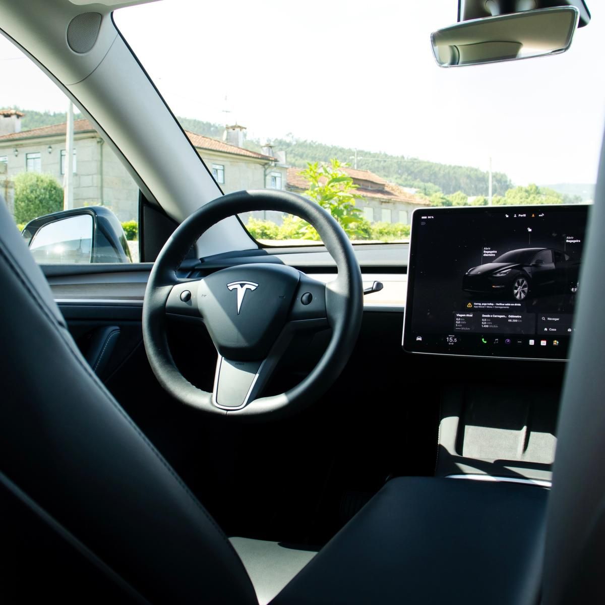 tesla-model-y-2022-eletrico-500cc