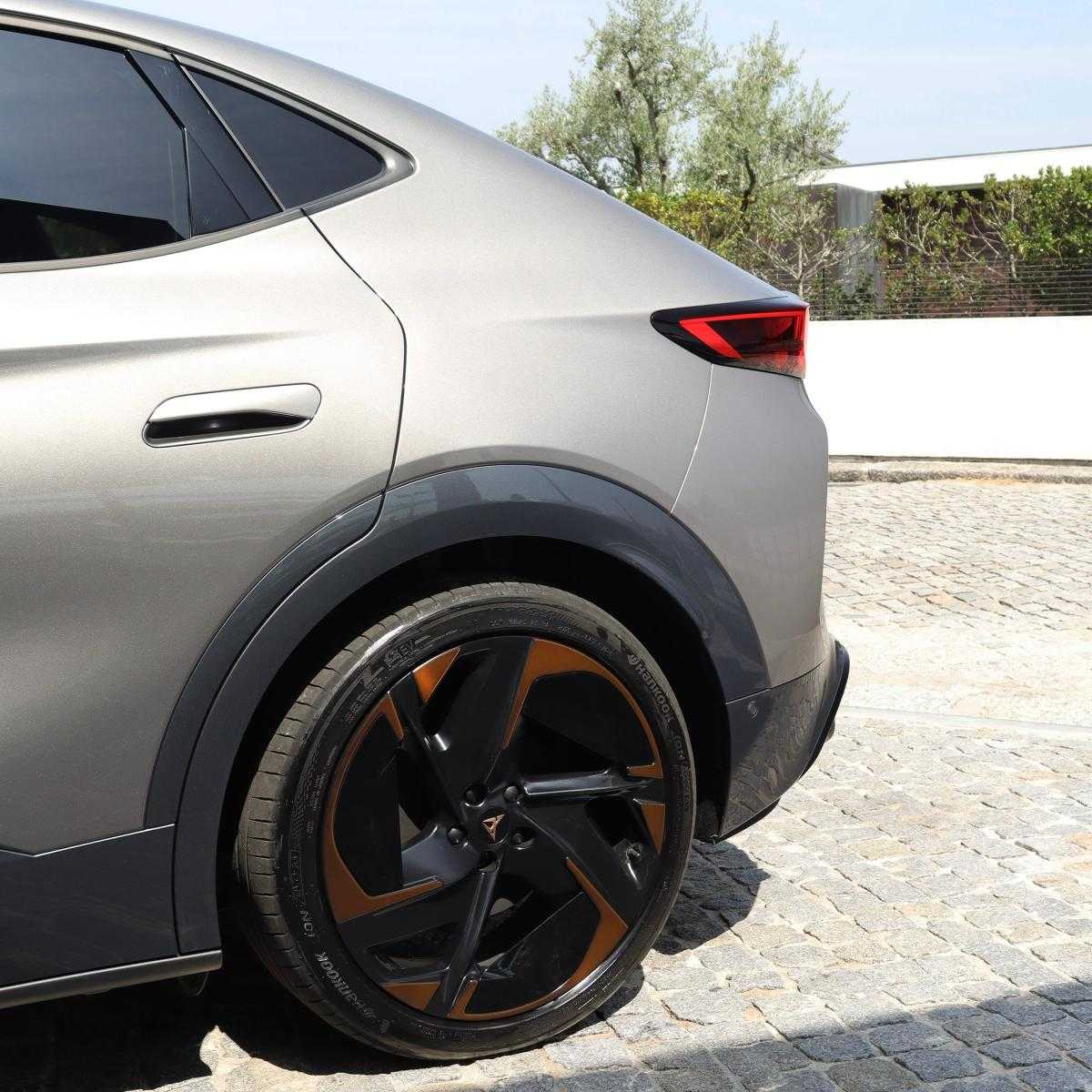 cupra-tavascan-2026-eletrico-500cc