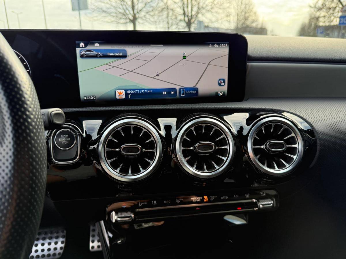 mercedes-benz-classe-a-2023-hibrido-a-gasolina-1332cc