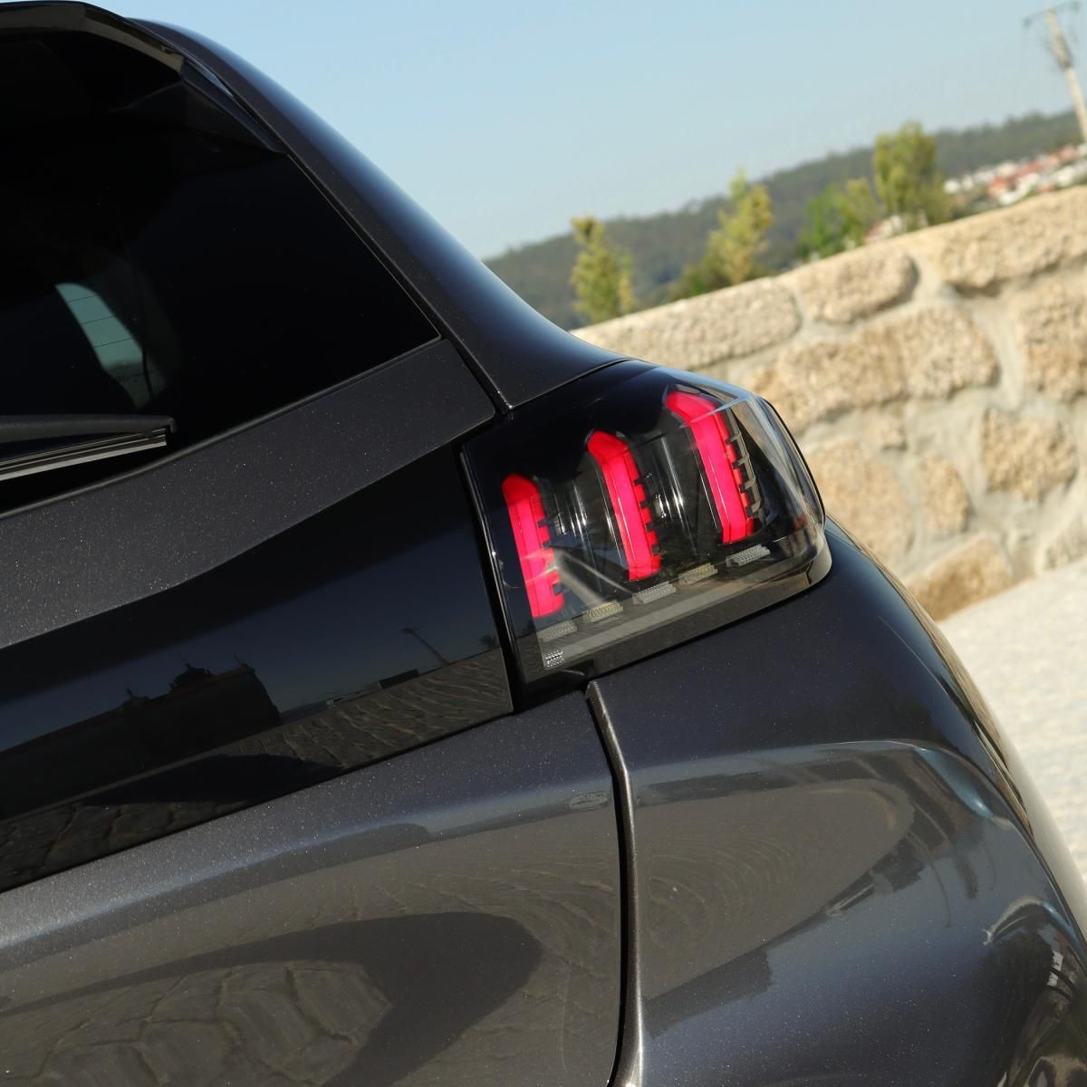 peugeot-208-2023-gasolina-1199cc