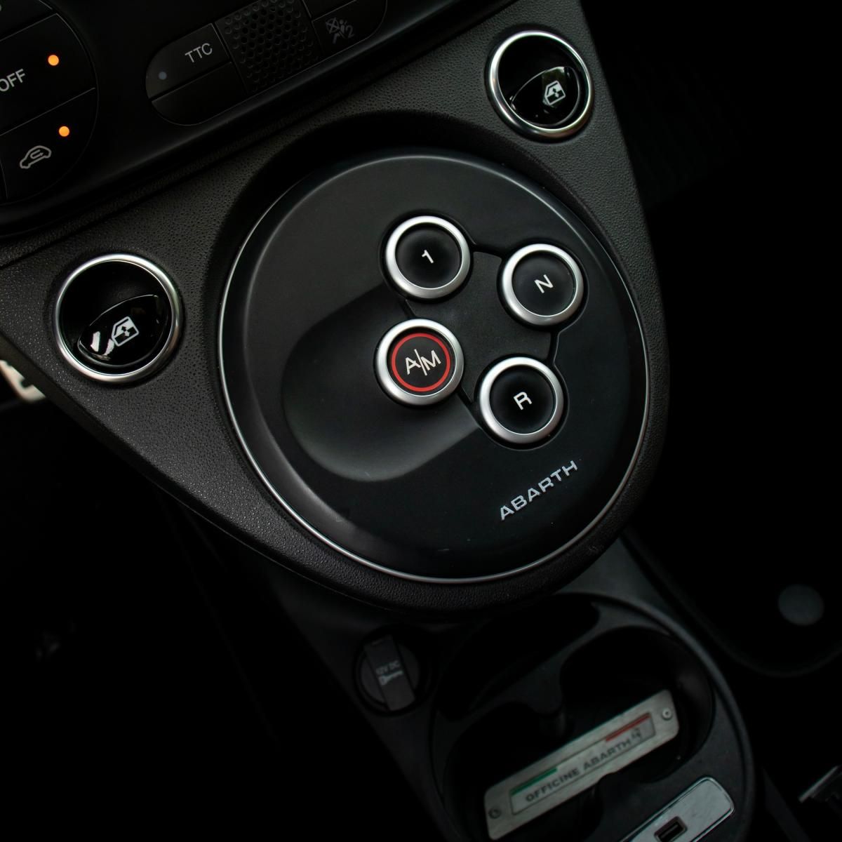 abarth-595c-2018-gasolina-1368cc