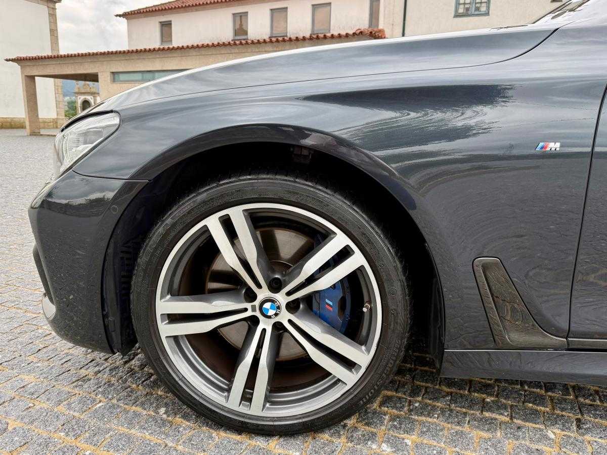 bmw-serie-7-2017-diesel-2993cc