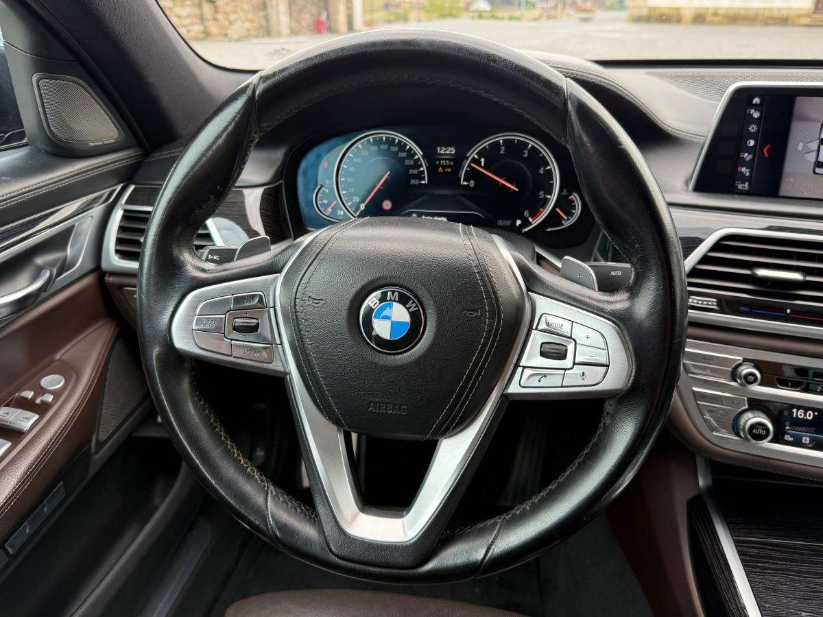 bmw-serie-7-2017-diesel-2993cc