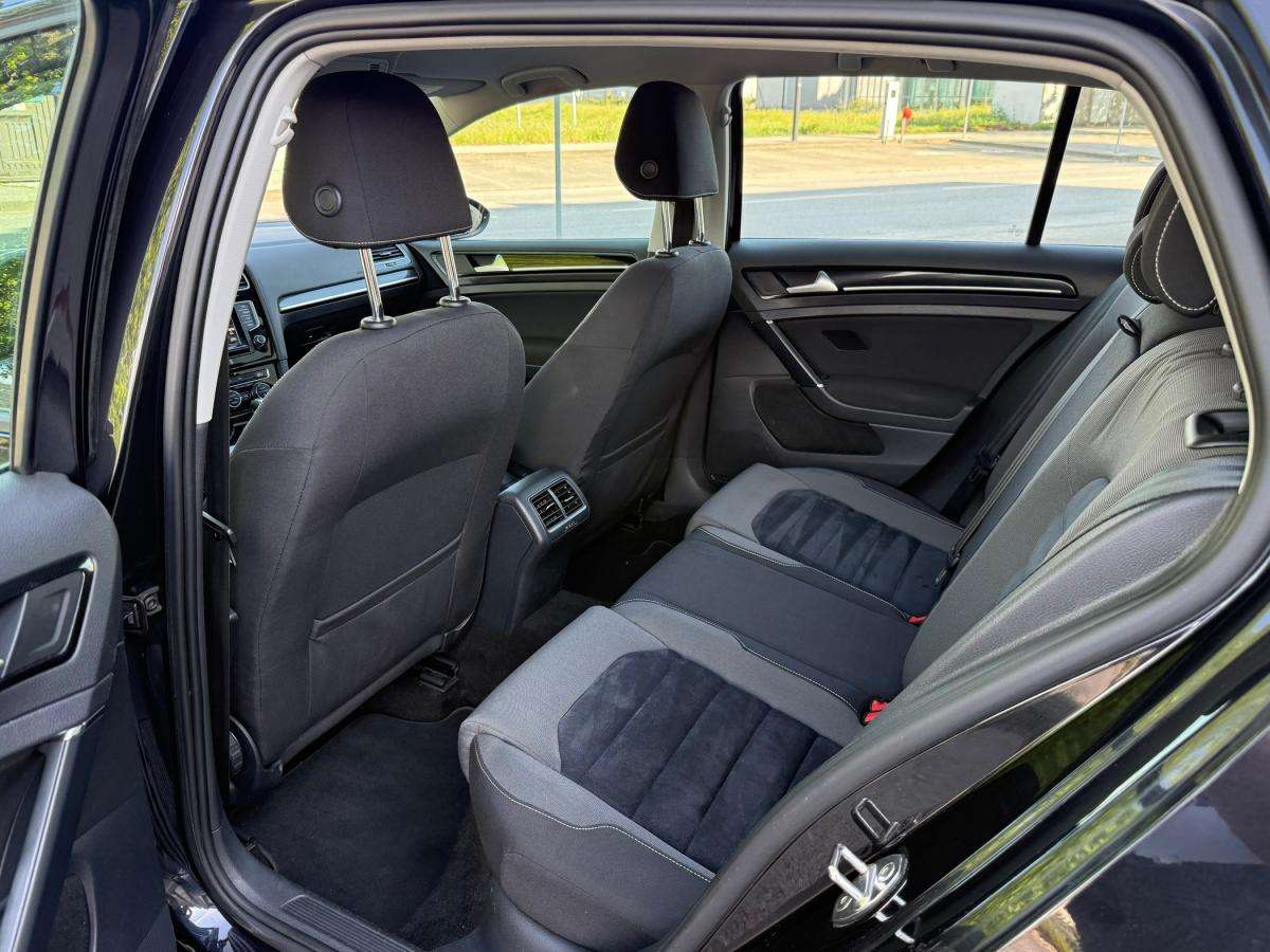 volkswagen-golf-2015-diesel-1598cc