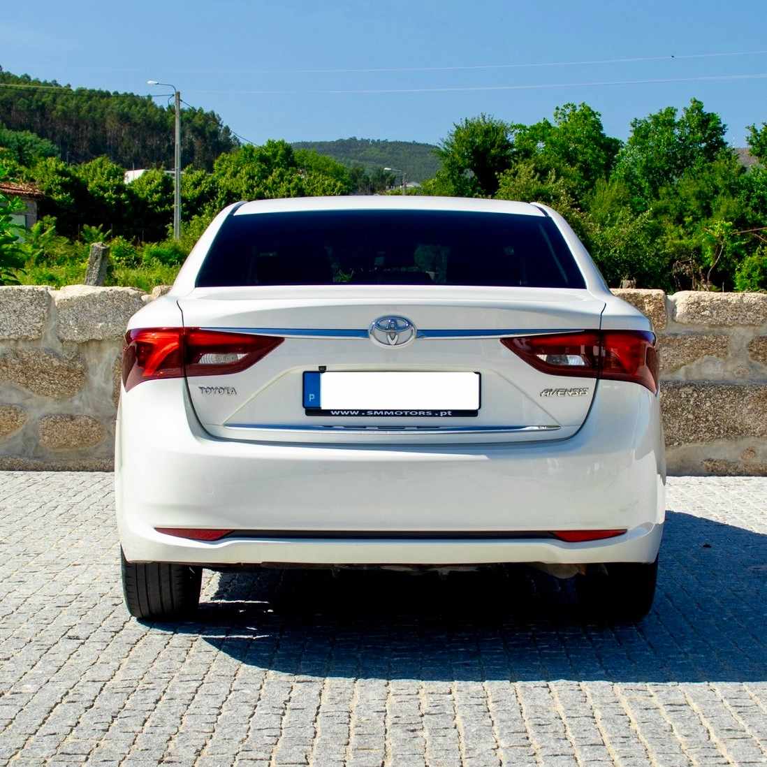 toyota-avensis-2015-diesel-1995cc