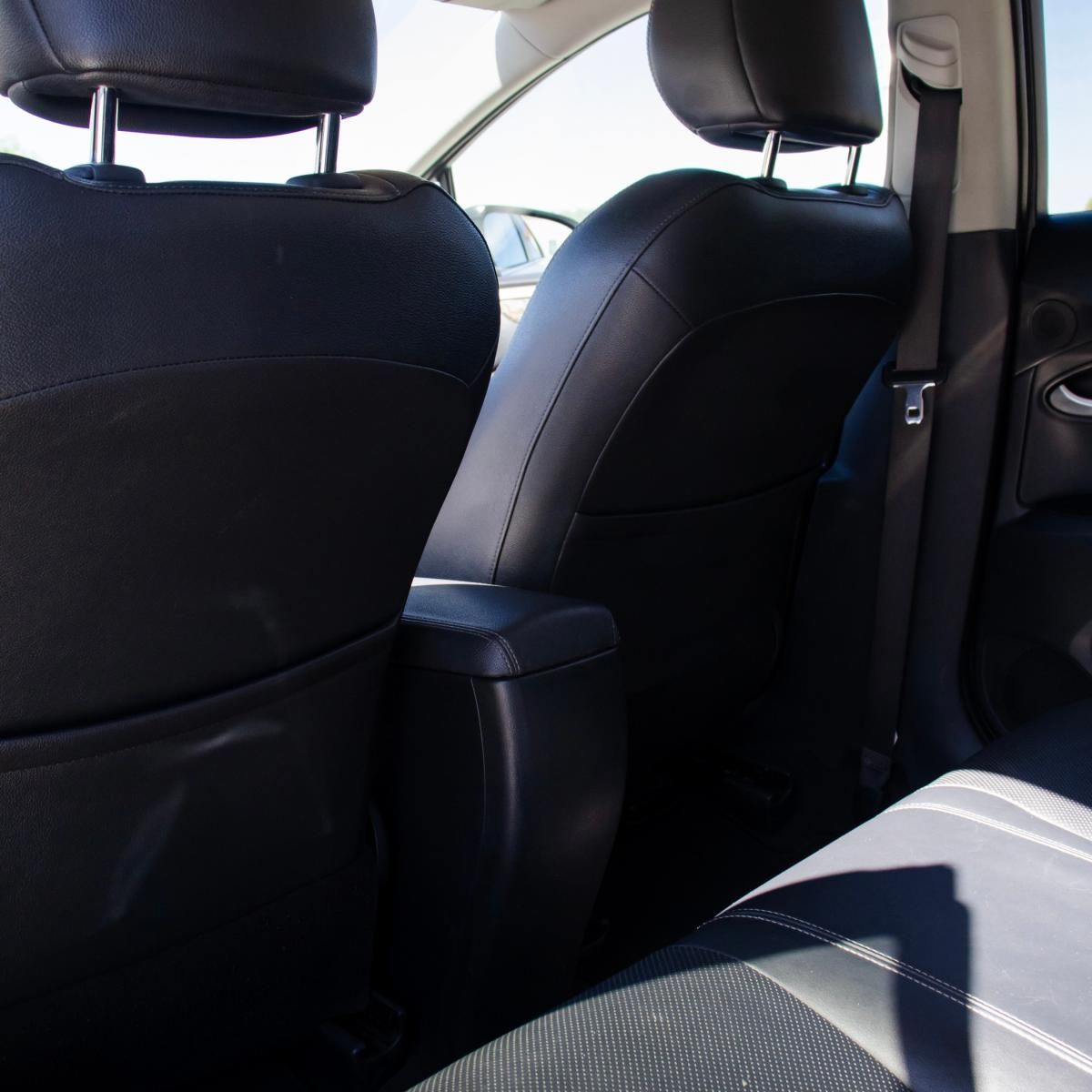 toyota-avensis-2015-diesel-1995cc