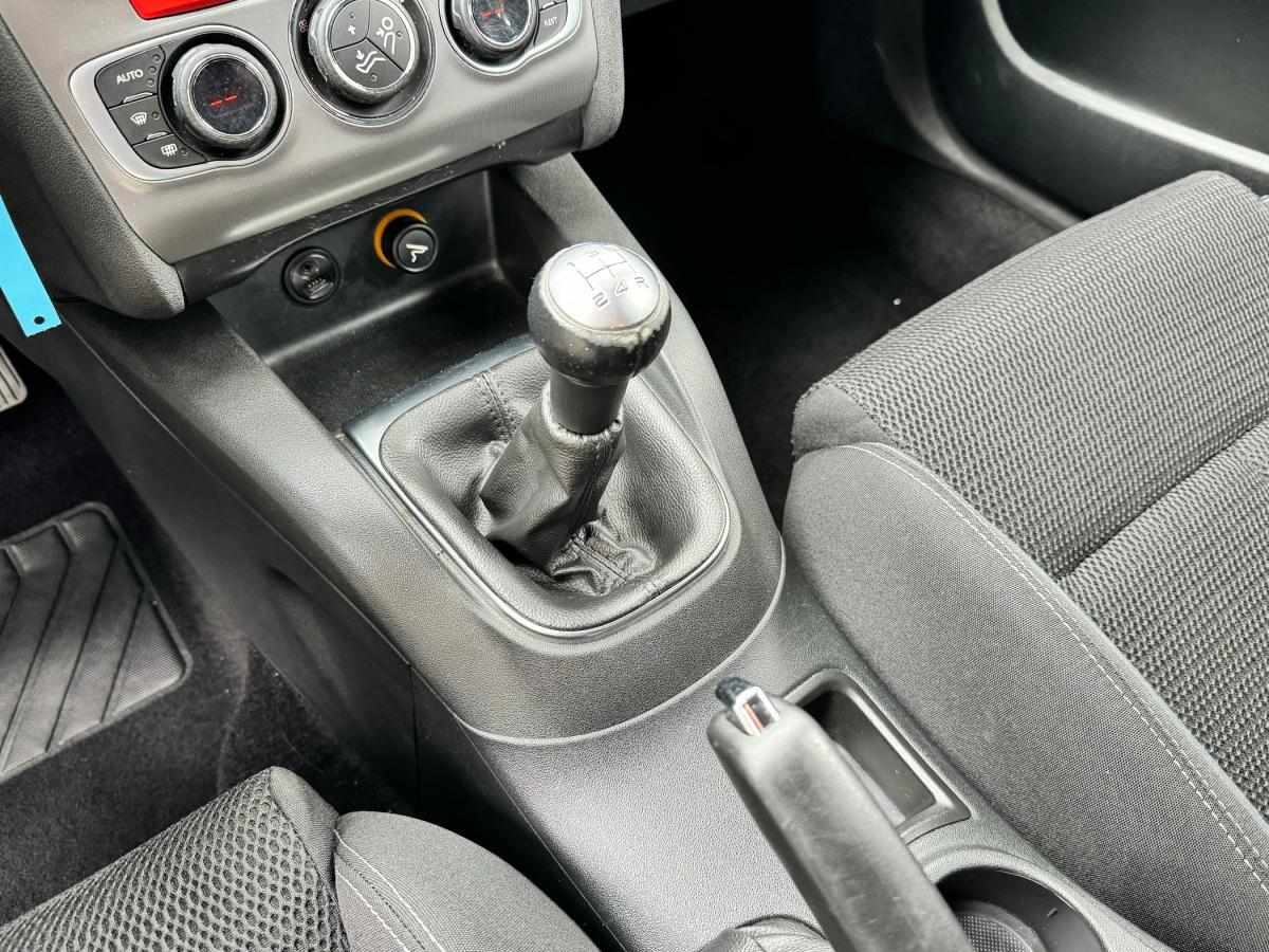citroen-c4-2017-diesel-1560cc