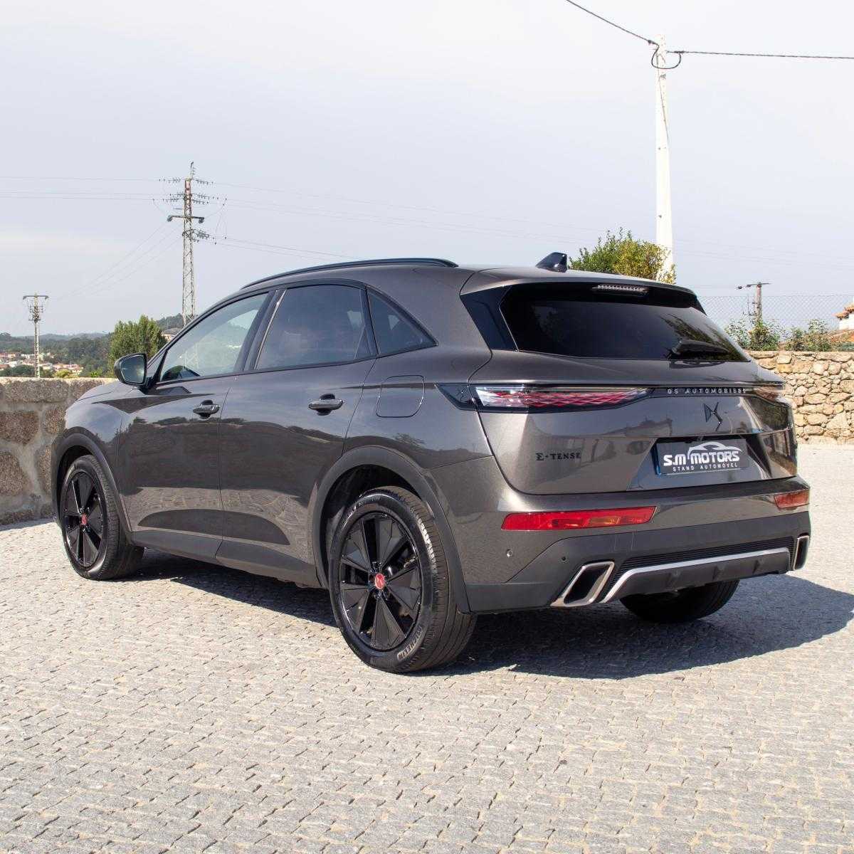 ds-ds-7-crossback-2023-hibrido-a-gasolina-1598cc