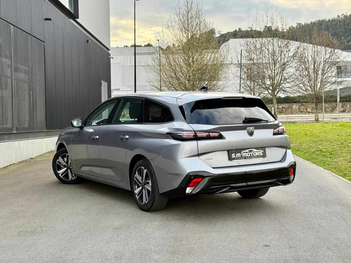 peugeot-308-sw-2022-diesel-1499cc