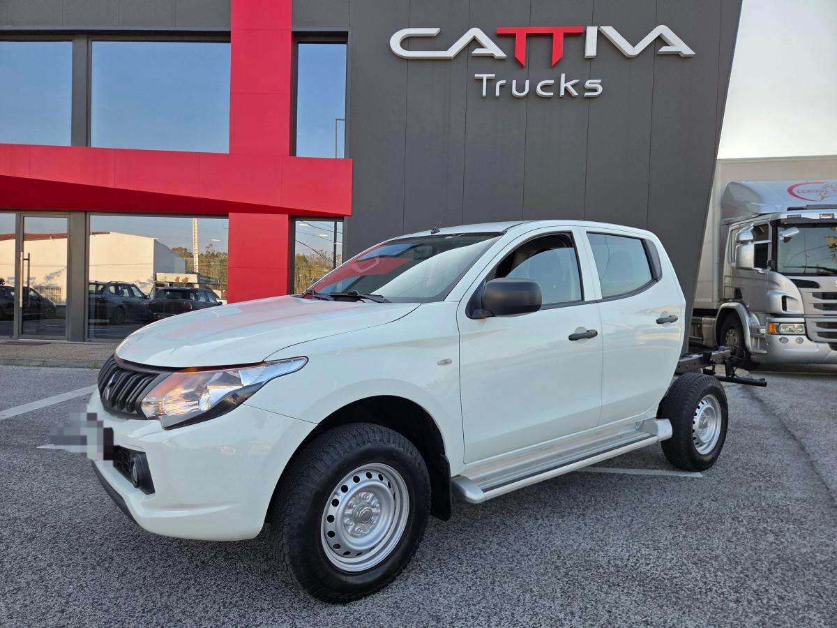 mitsubishi-l200-2018-diesel-2442cc