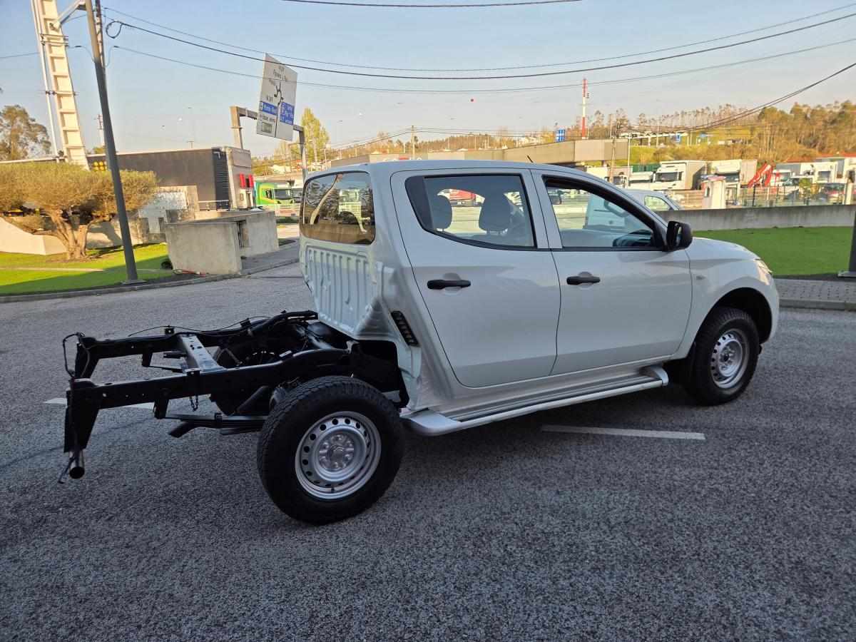 mitsubishi-l200-2018-diesel-2442cc
