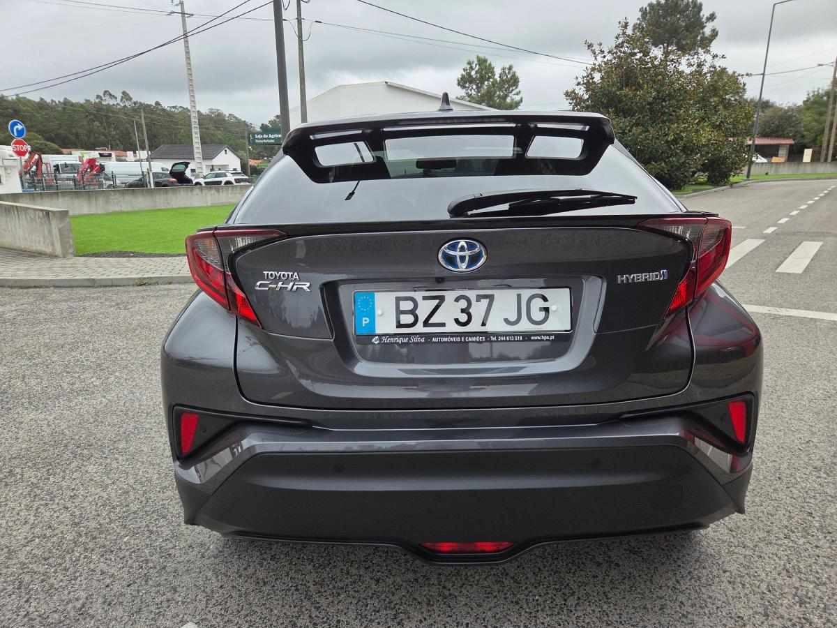 toyota-c-hr-2021-hibrido-a-gasolina-1798cc