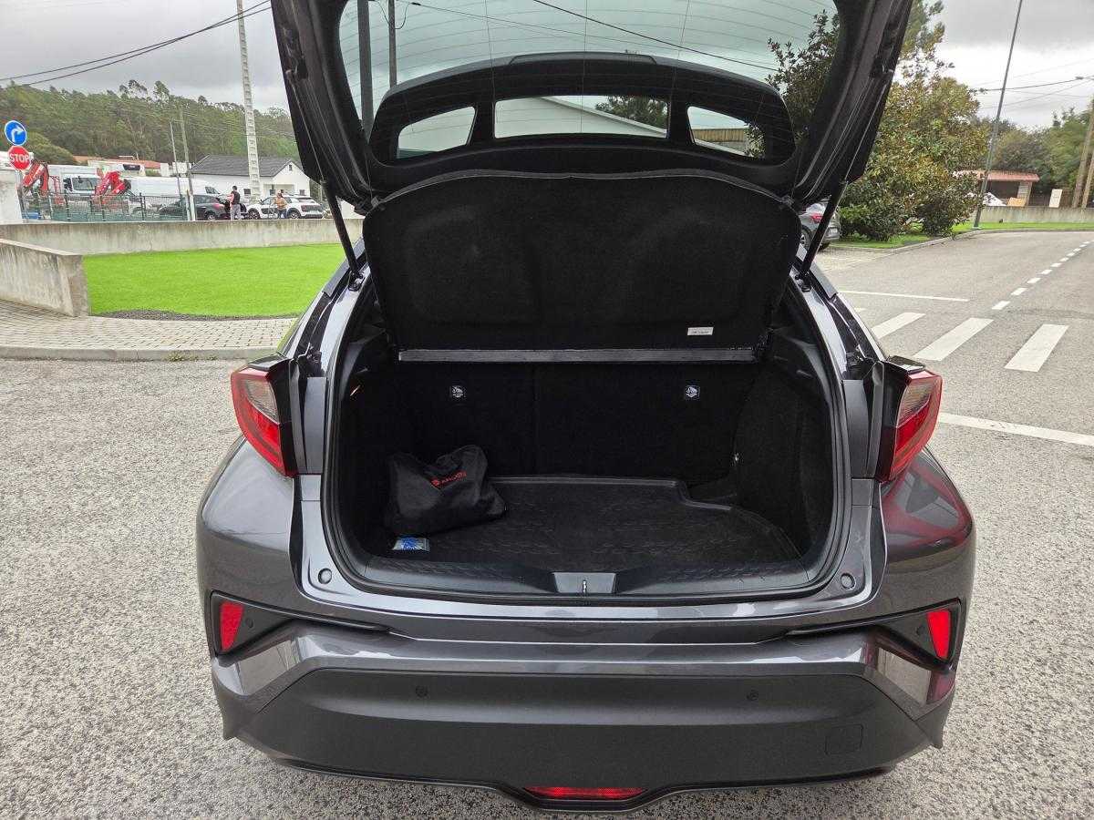 toyota-c-hr-2021-hibrido-a-gasolina-1798cc