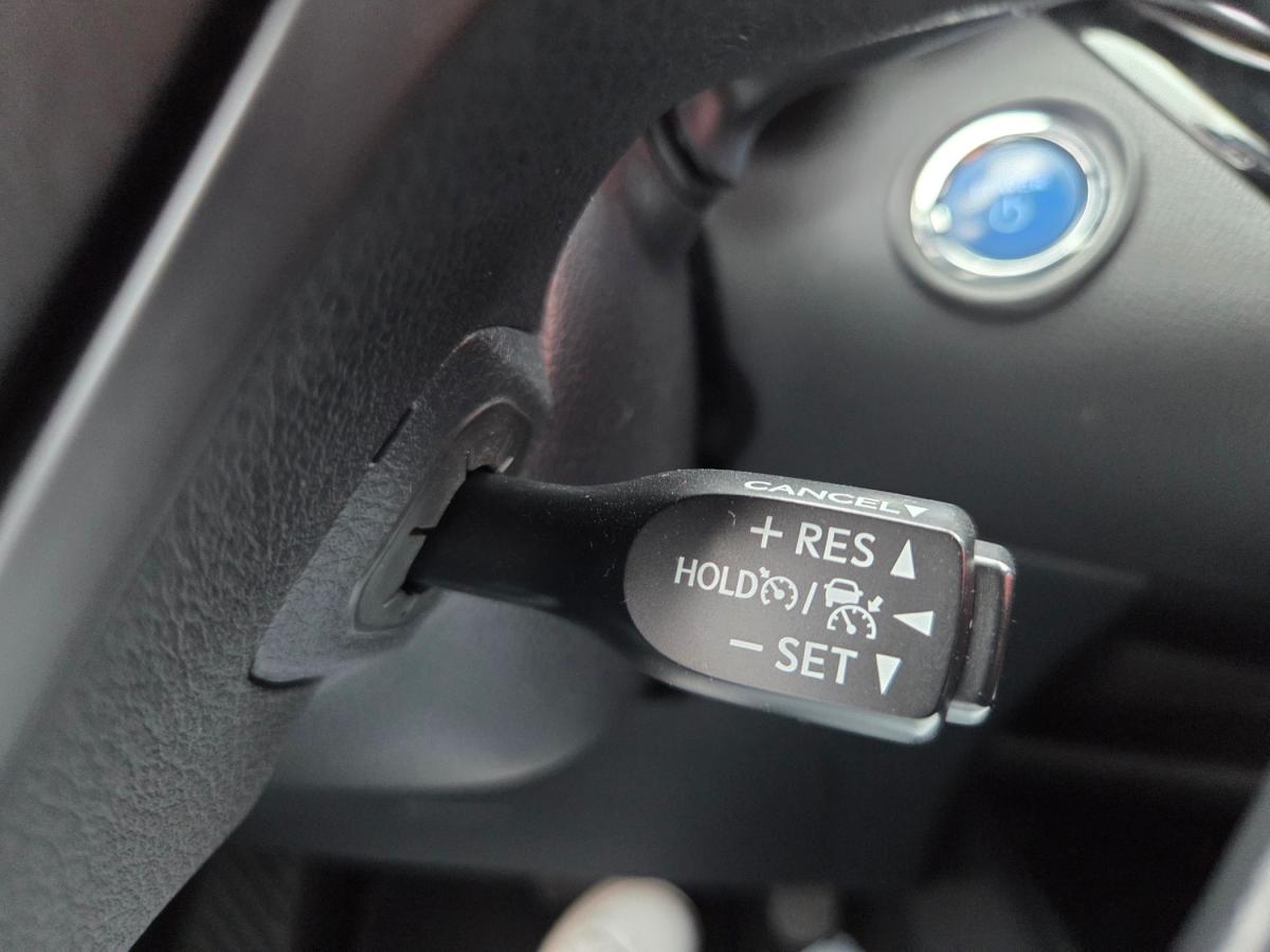 toyota-c-hr-2021-hibrido-a-gasolina-1798cc