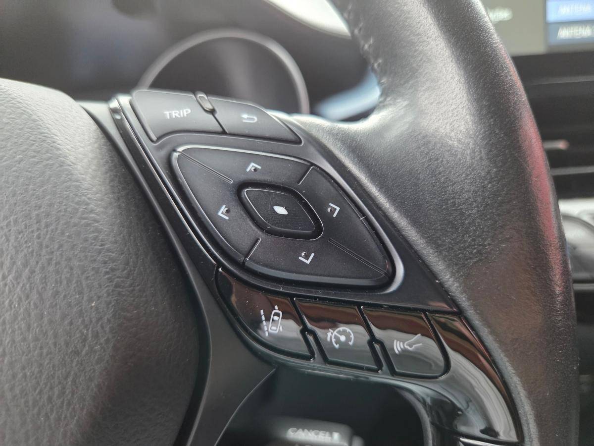 toyota-c-hr-2021-hibrido-a-gasolina-1798cc