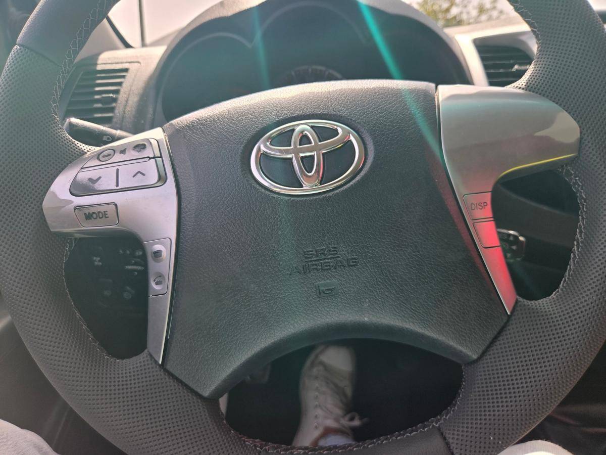 toyota-hilux-2014-diesel-2494cc