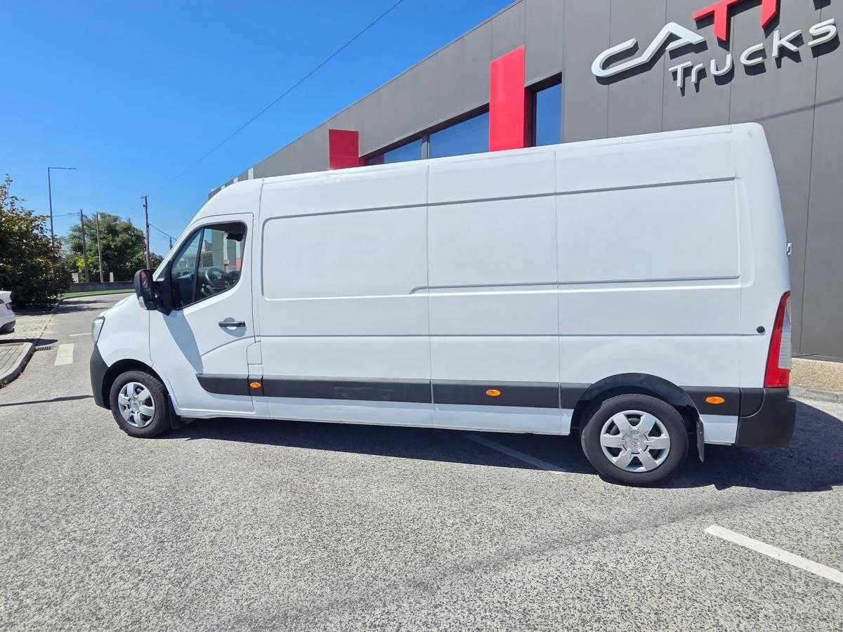 renault-master-2022-diesel-2299cc