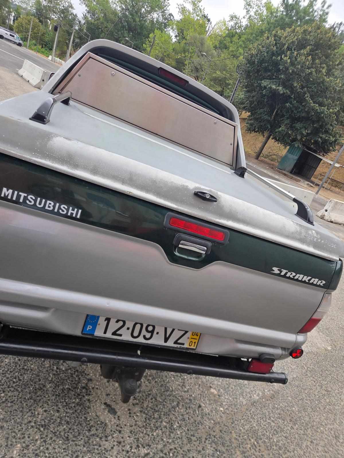 mitsubishi-strakar-2004-diesel-2500cc
