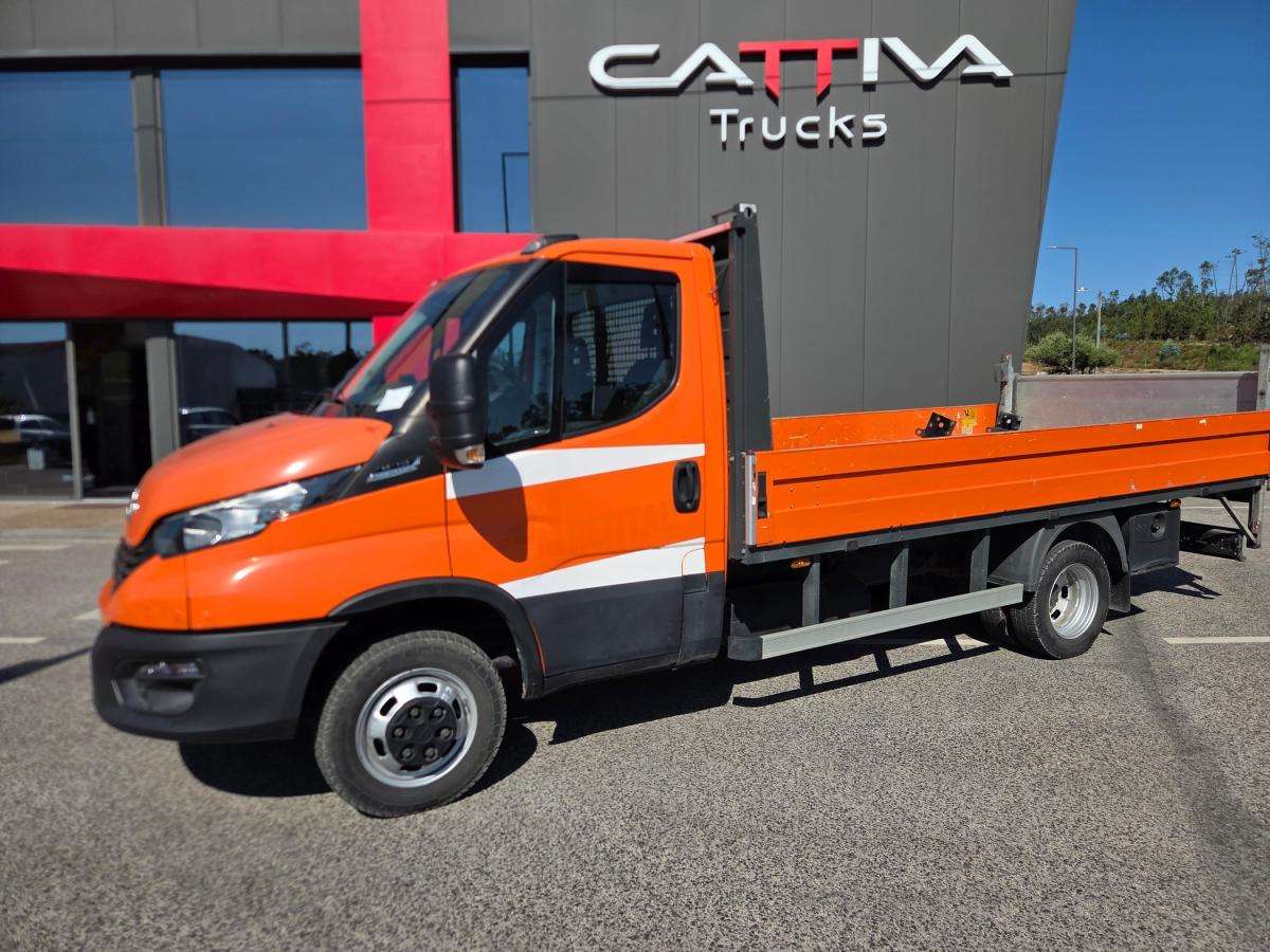 iveco-daily-2022-diesel-2287cc
