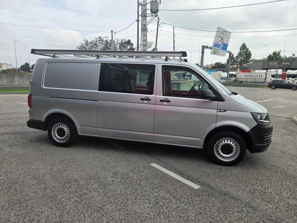 volkswagen-transporter-2018-diesel-1968cc