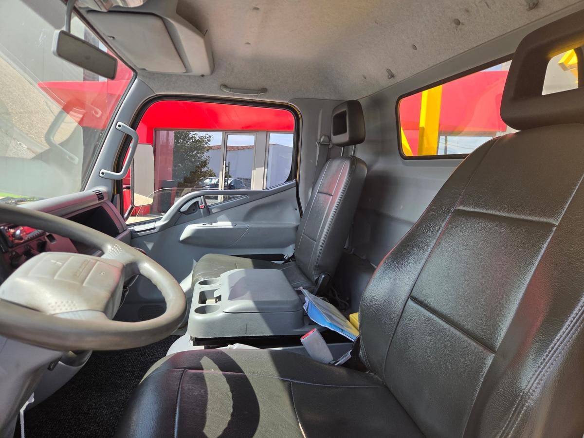 mitsubishi-canter-2011-diesel-2977cc