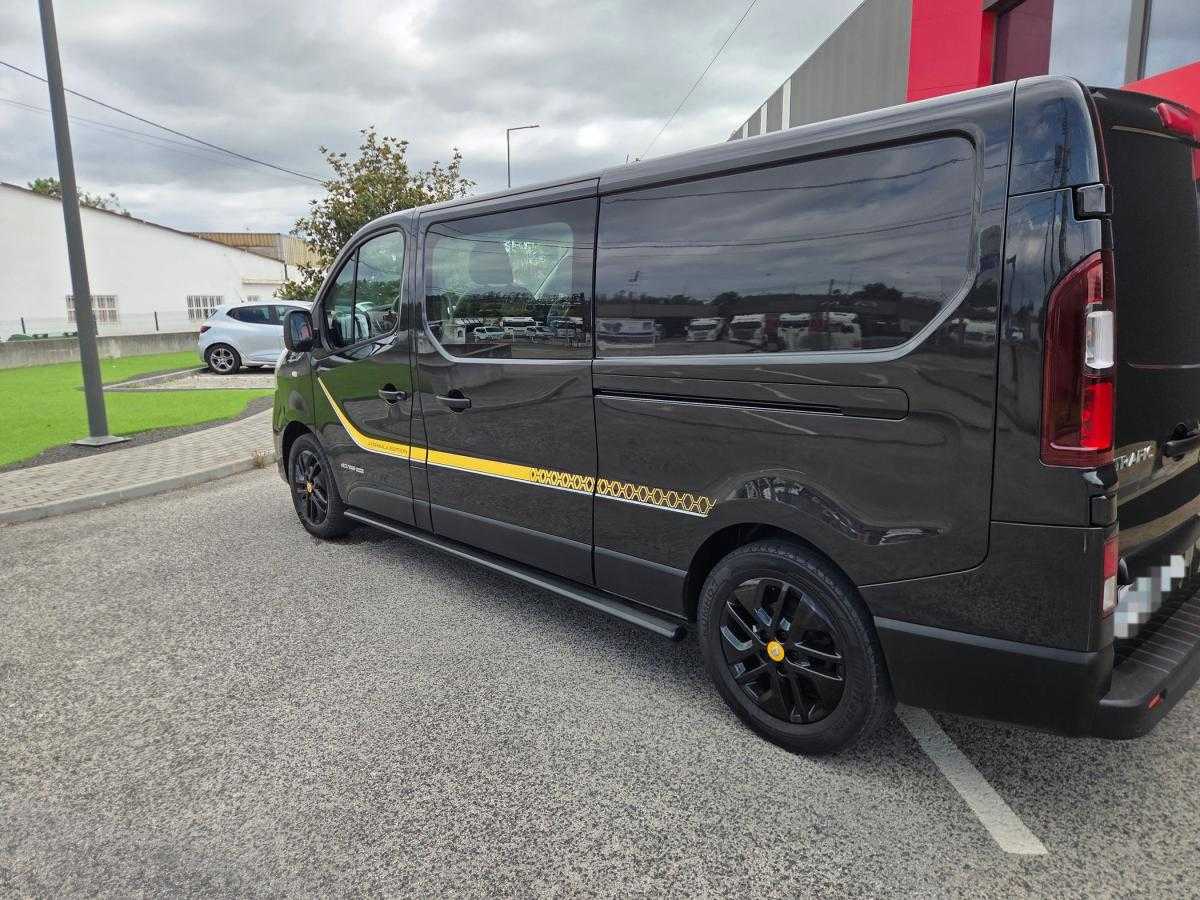 renault-trafic-2018-diesel-1598cc